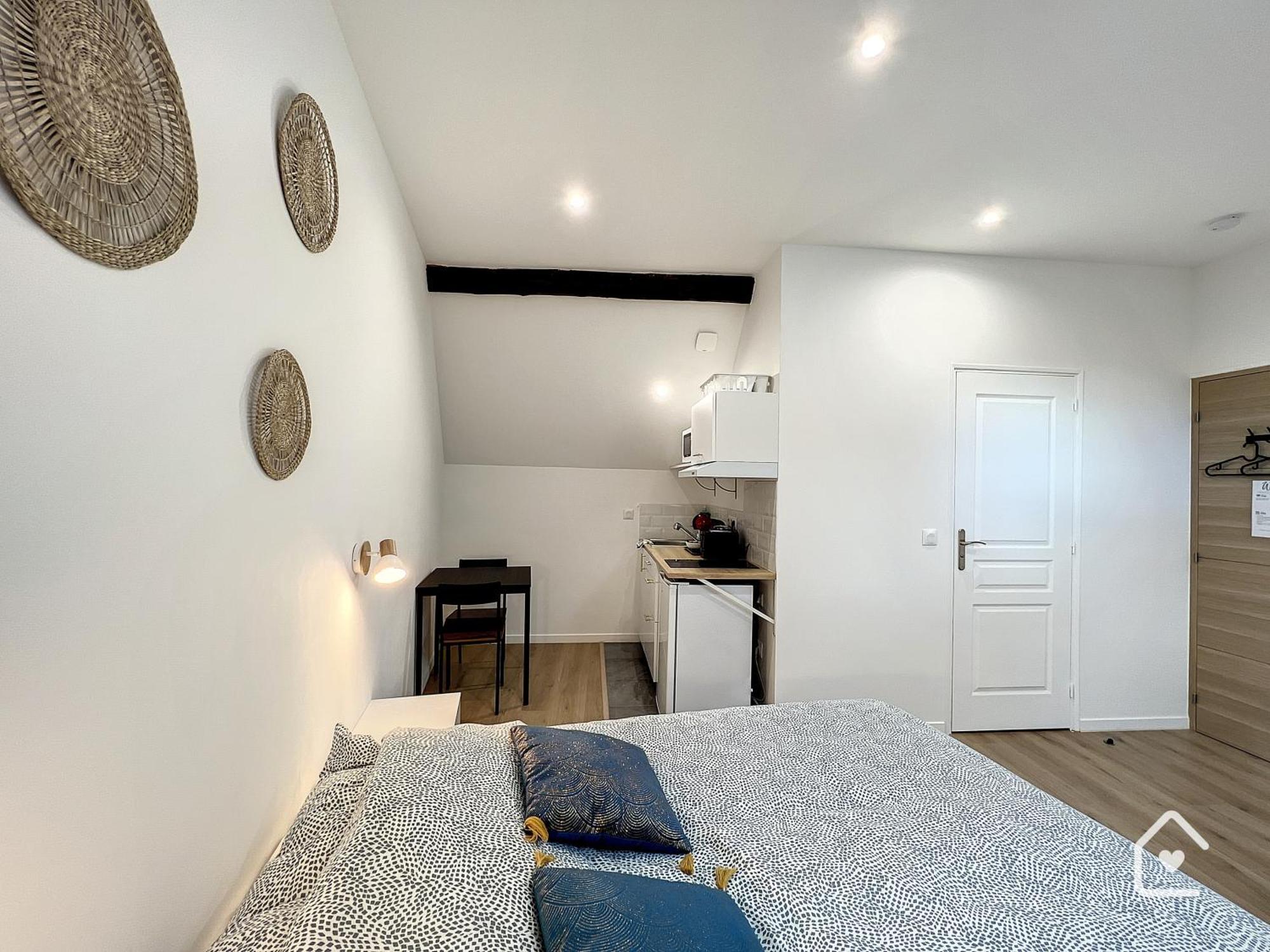 Les Studios D'Elina - Entree Autonome Châtellerault Exterior foto