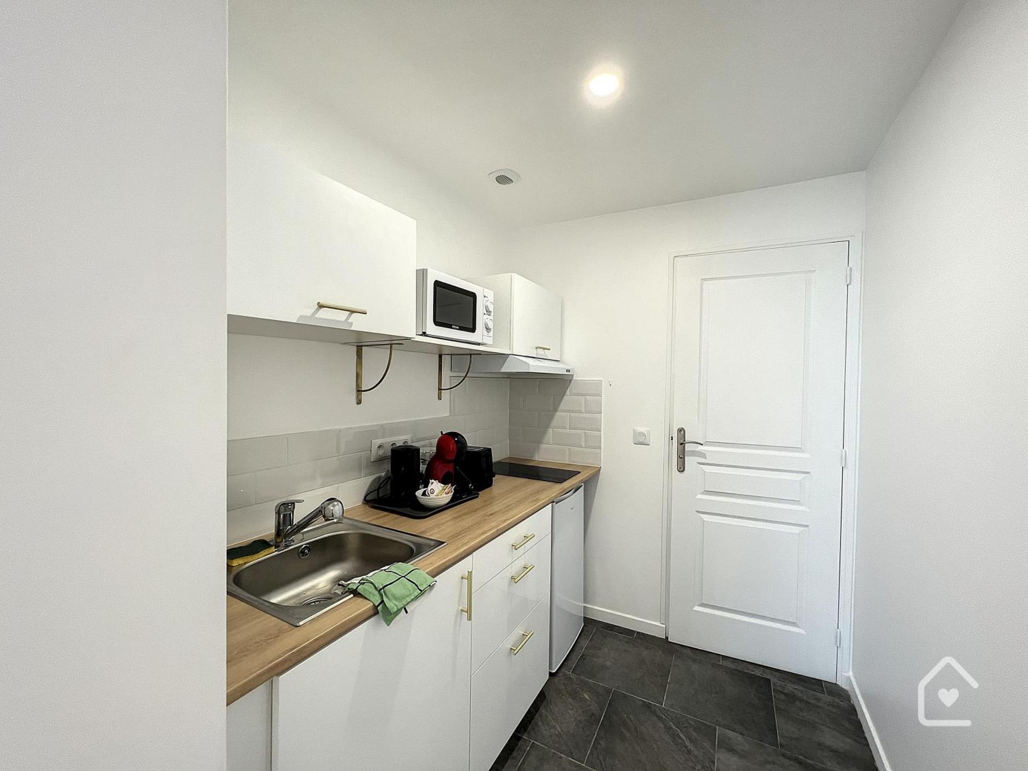 Les Studios D'Elina - Entree Autonome Châtellerault Exterior foto