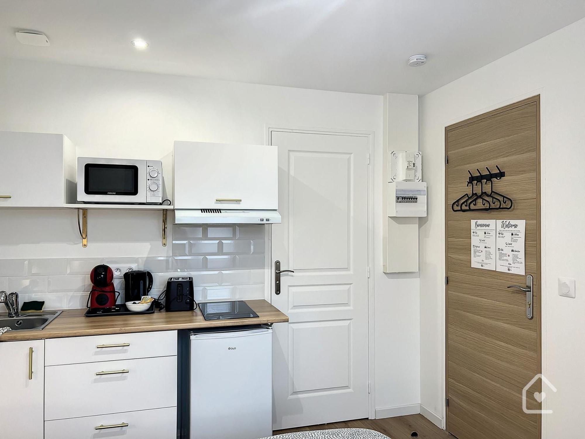 Les Studios D'Elina - Entree Autonome Châtellerault Exterior foto